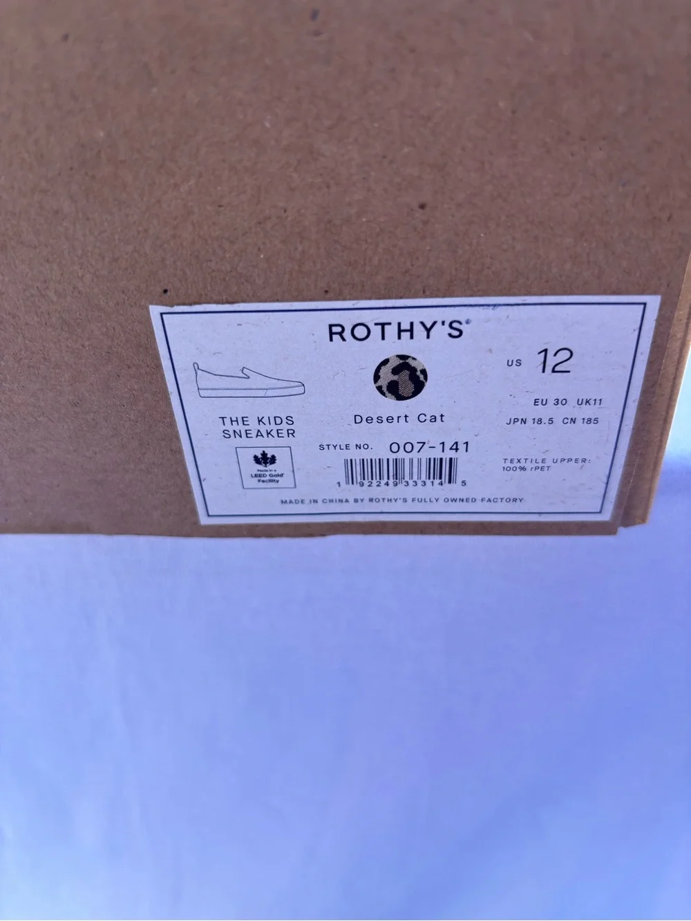 Rothys eye catching